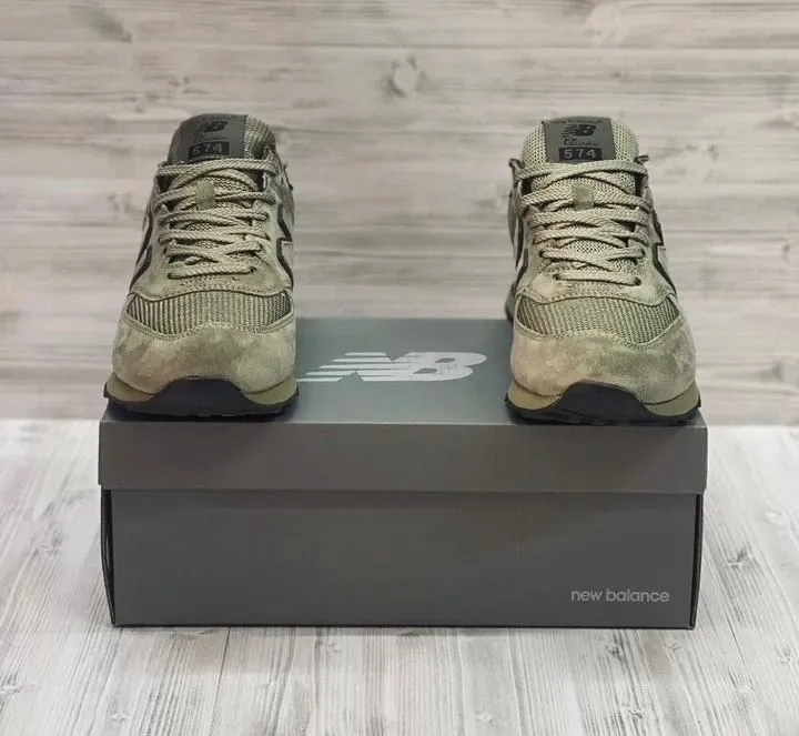 New Balance 574 Хаки с темной подошвой