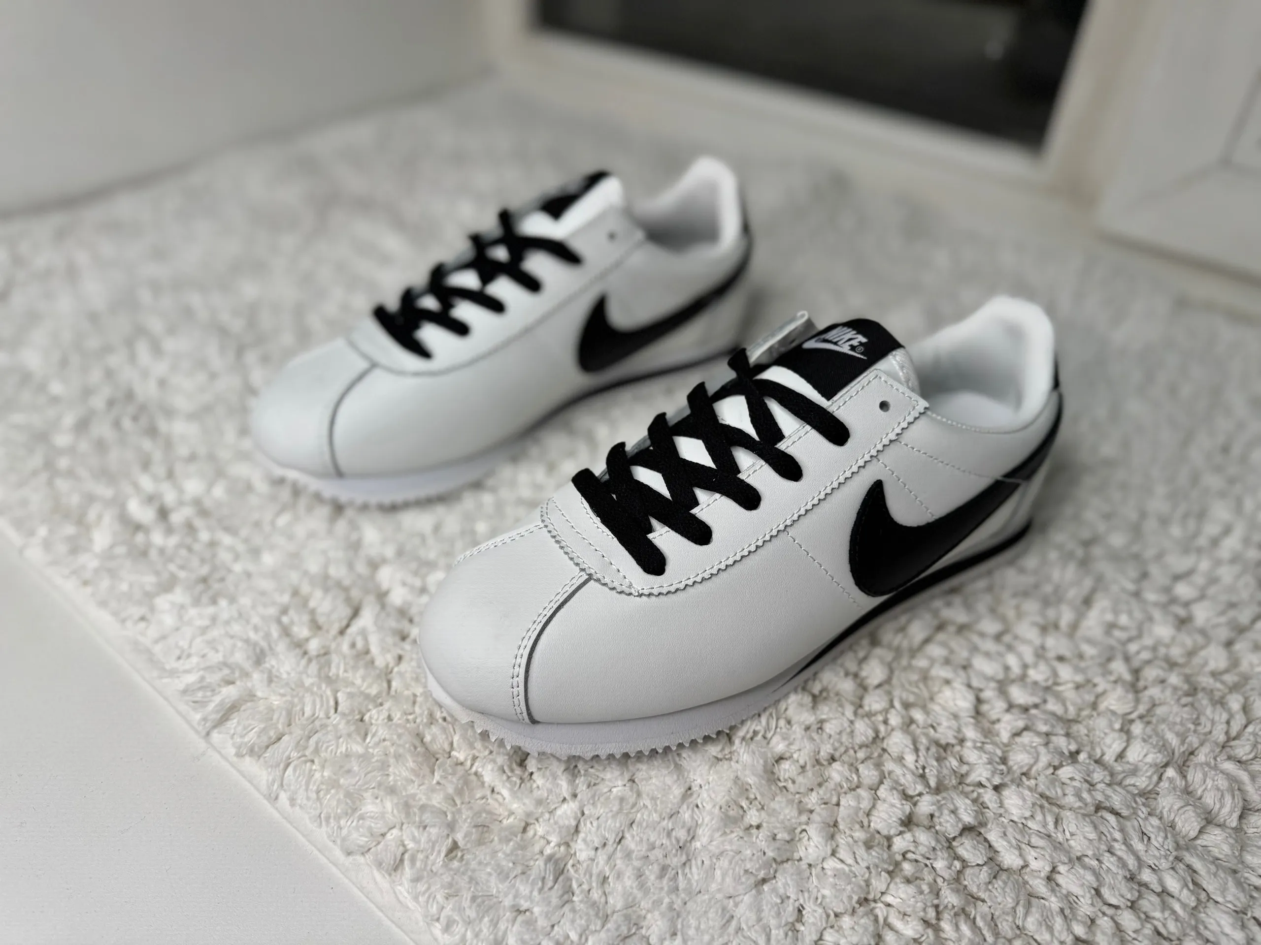 Nike Cortez белые