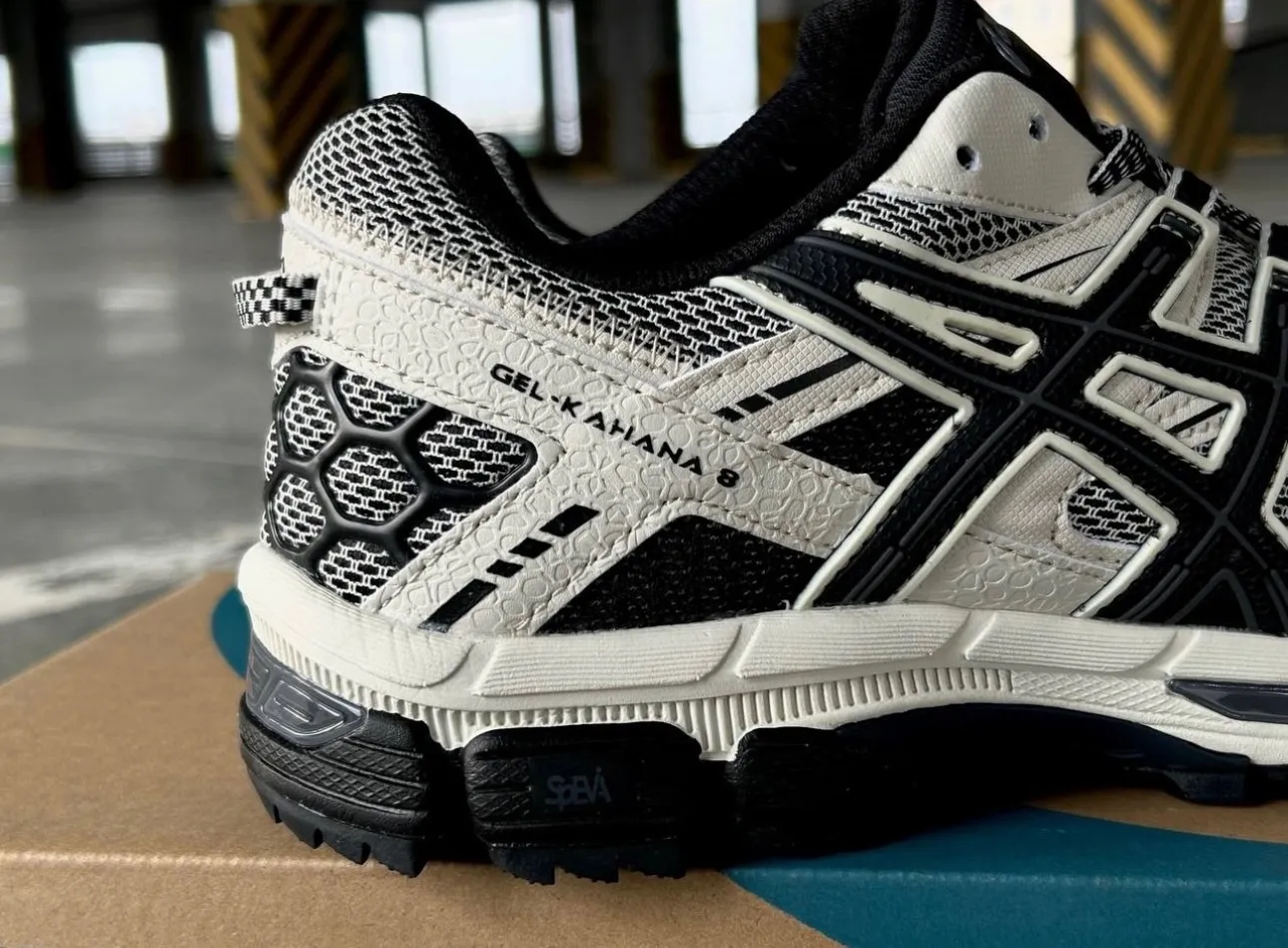 Asics Gel Kahana 8 бежевые