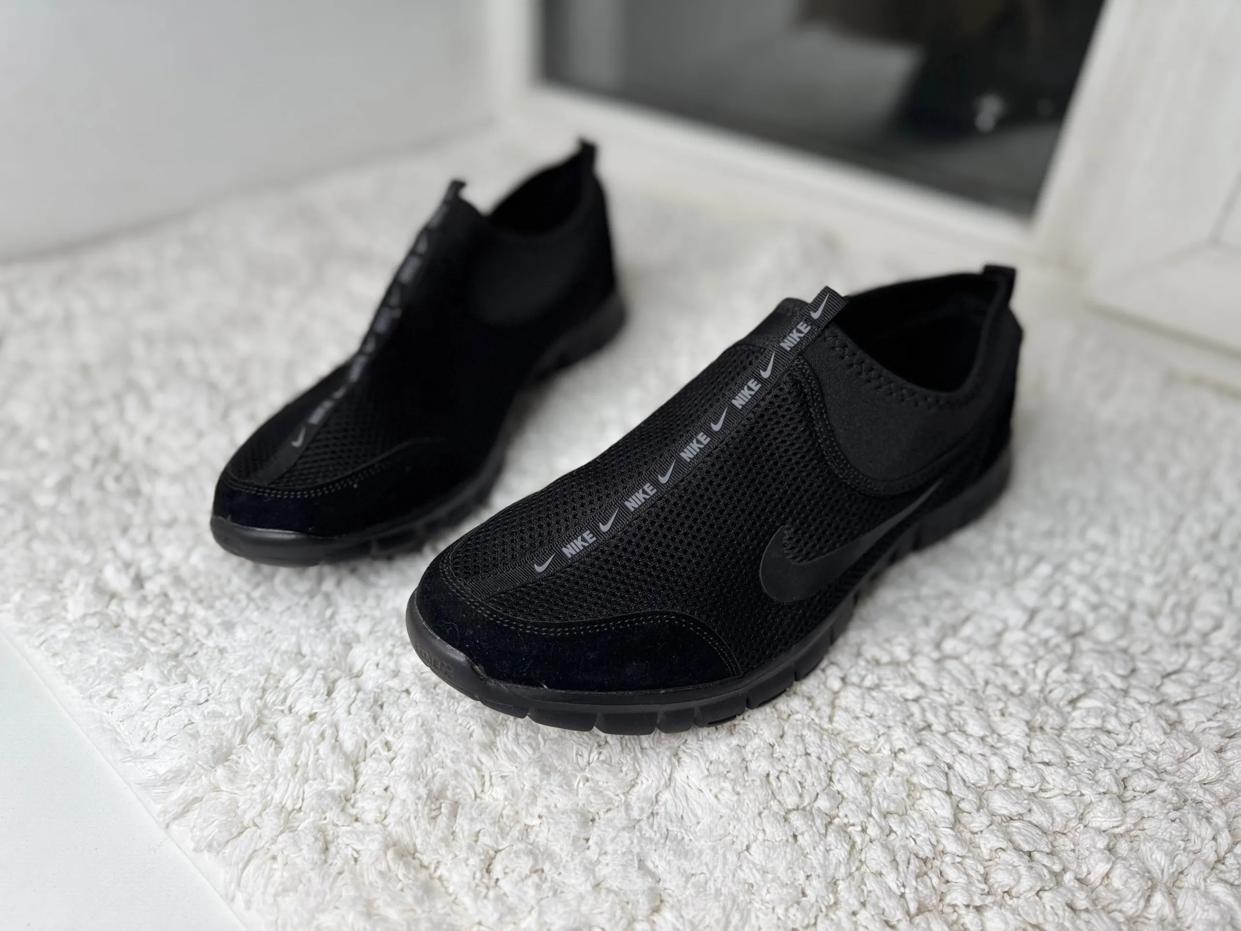 Nike без шнурков черные Великан
