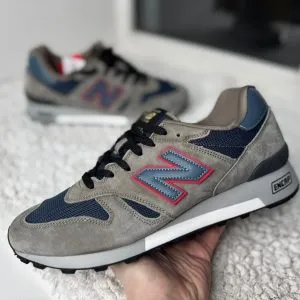 New Balance 1300 бежевые с красным