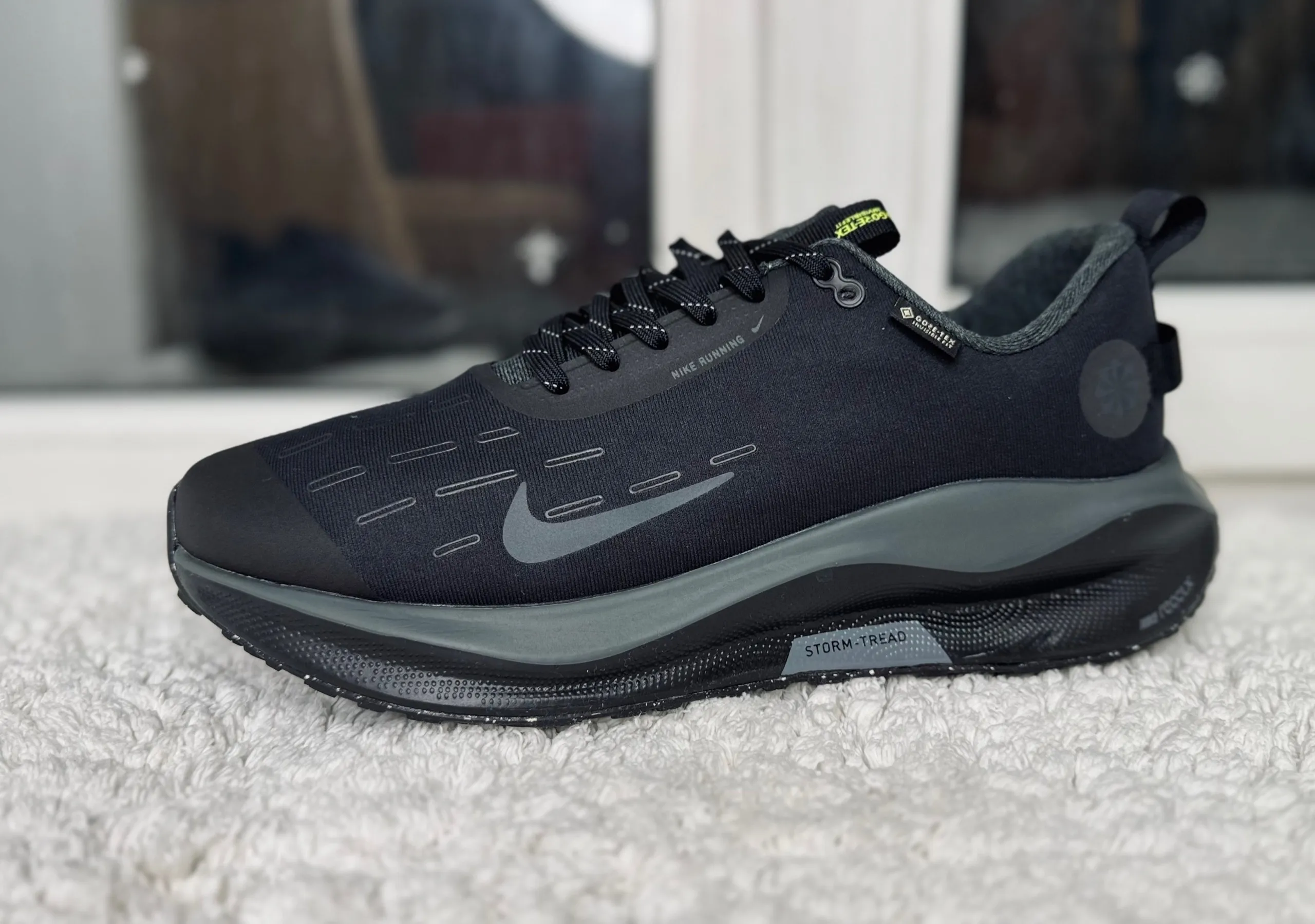 Nike Infinity Run 4 Gore Tex треккинговые