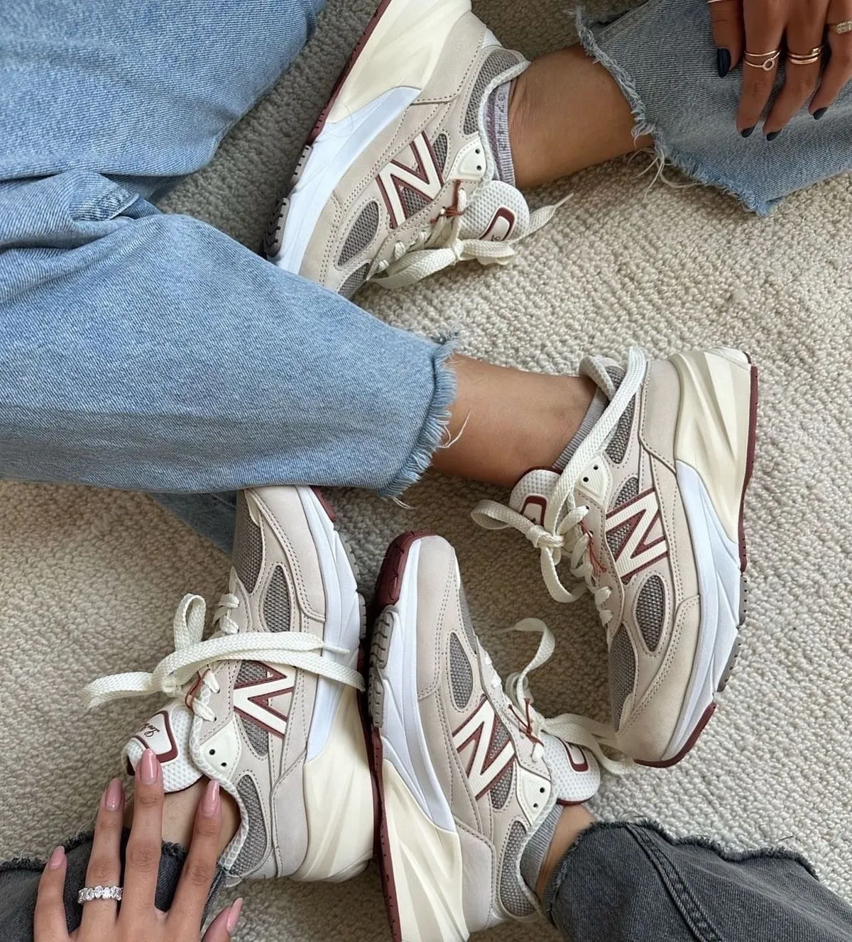 New Balance 990 v6 бежевые Loro Piana