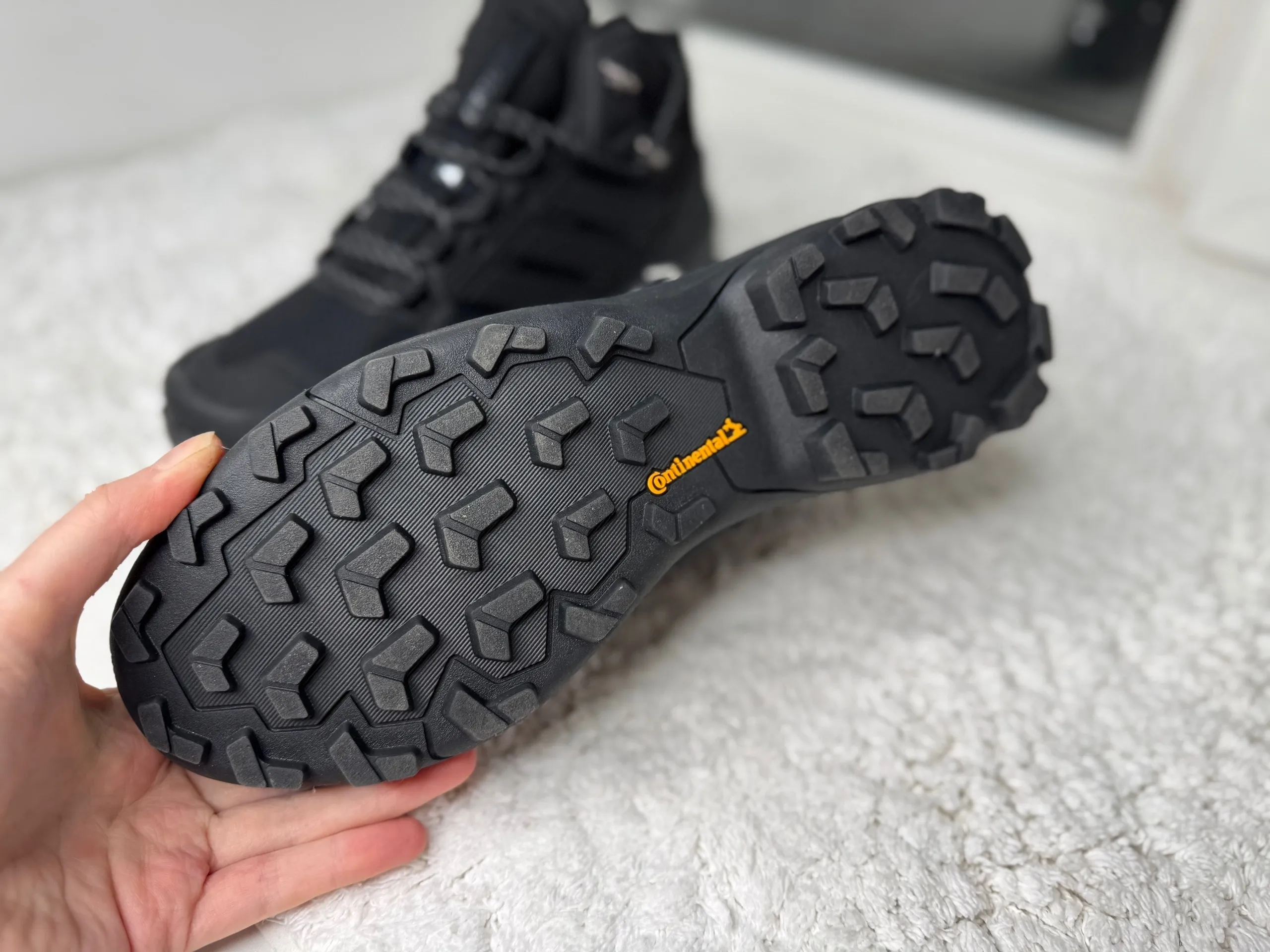 Adidas Terrex Gore tex черные зимние высокие New Adidas Terrex Gore tex черные зимние высокие New