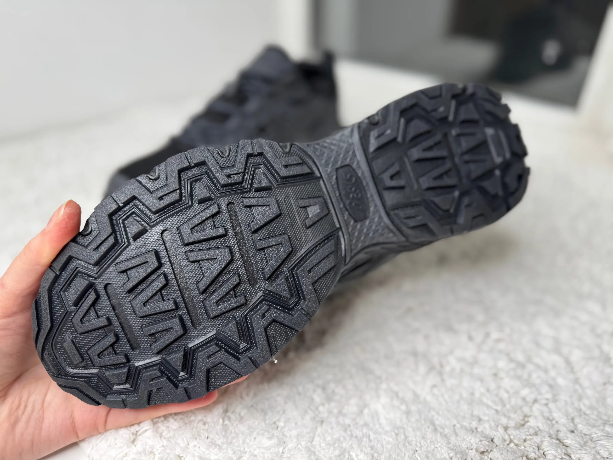 Кроссовки Asics Goretex Thermo серые