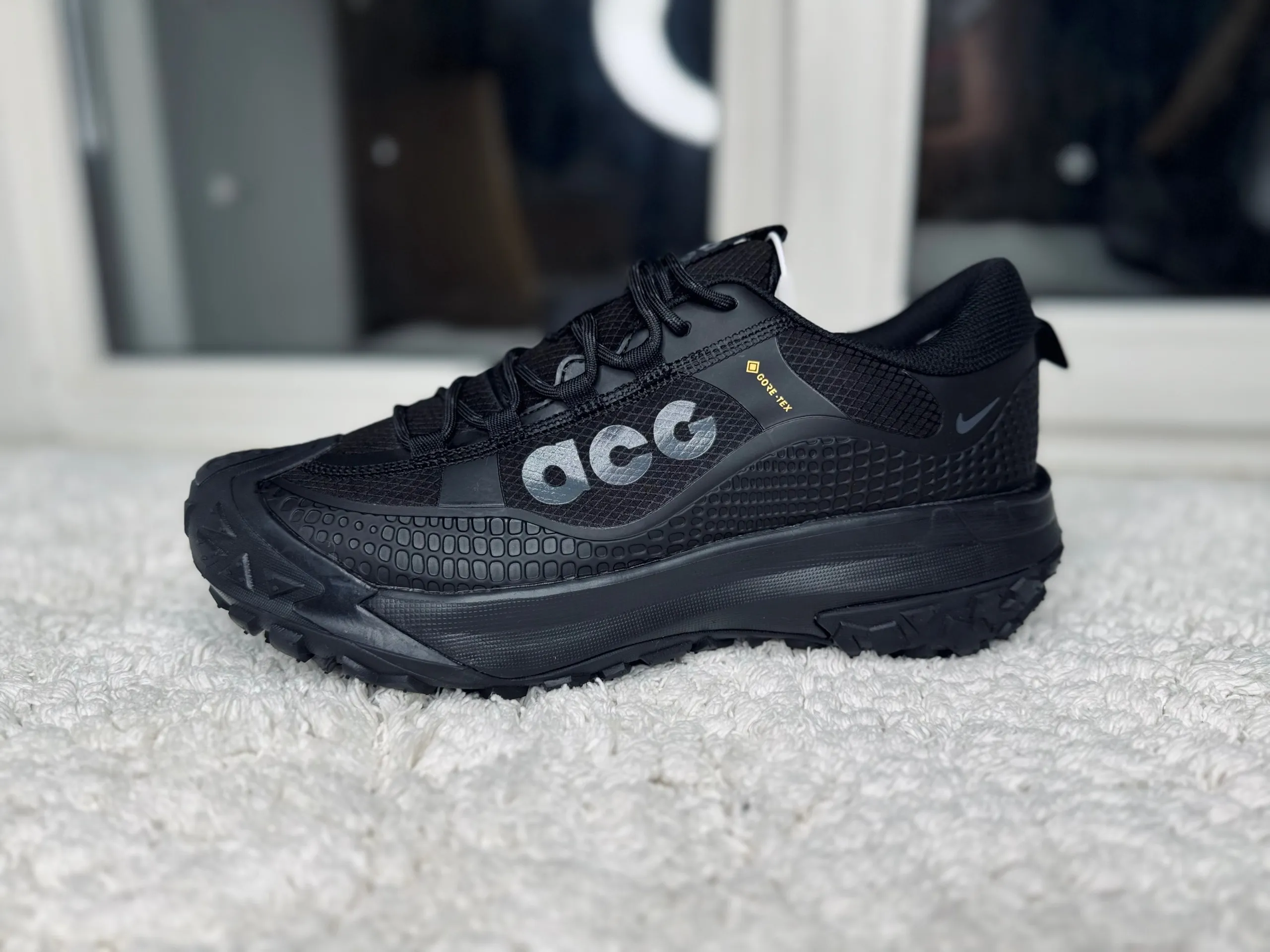 Nike ACG Mountain Flow Low Black Gore tex 2025