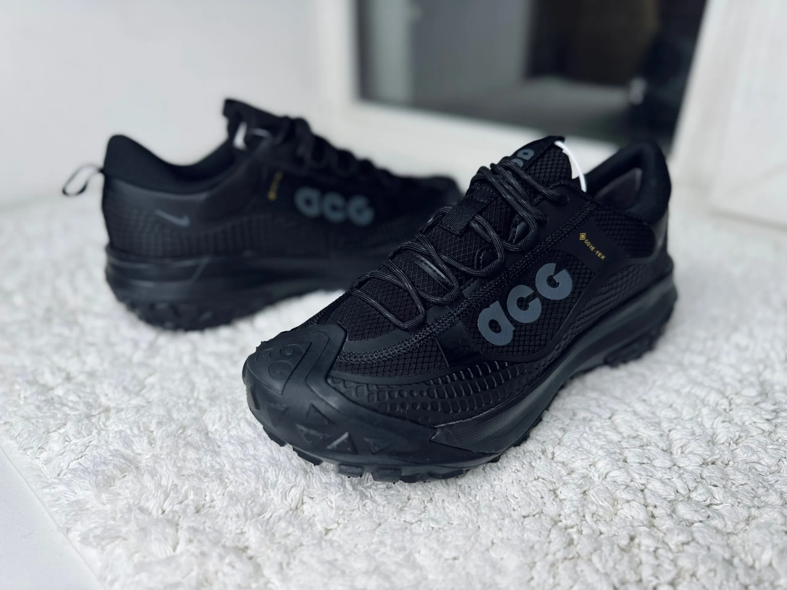 Nike ACG Mountain Flow Low Black Gore tex 2025