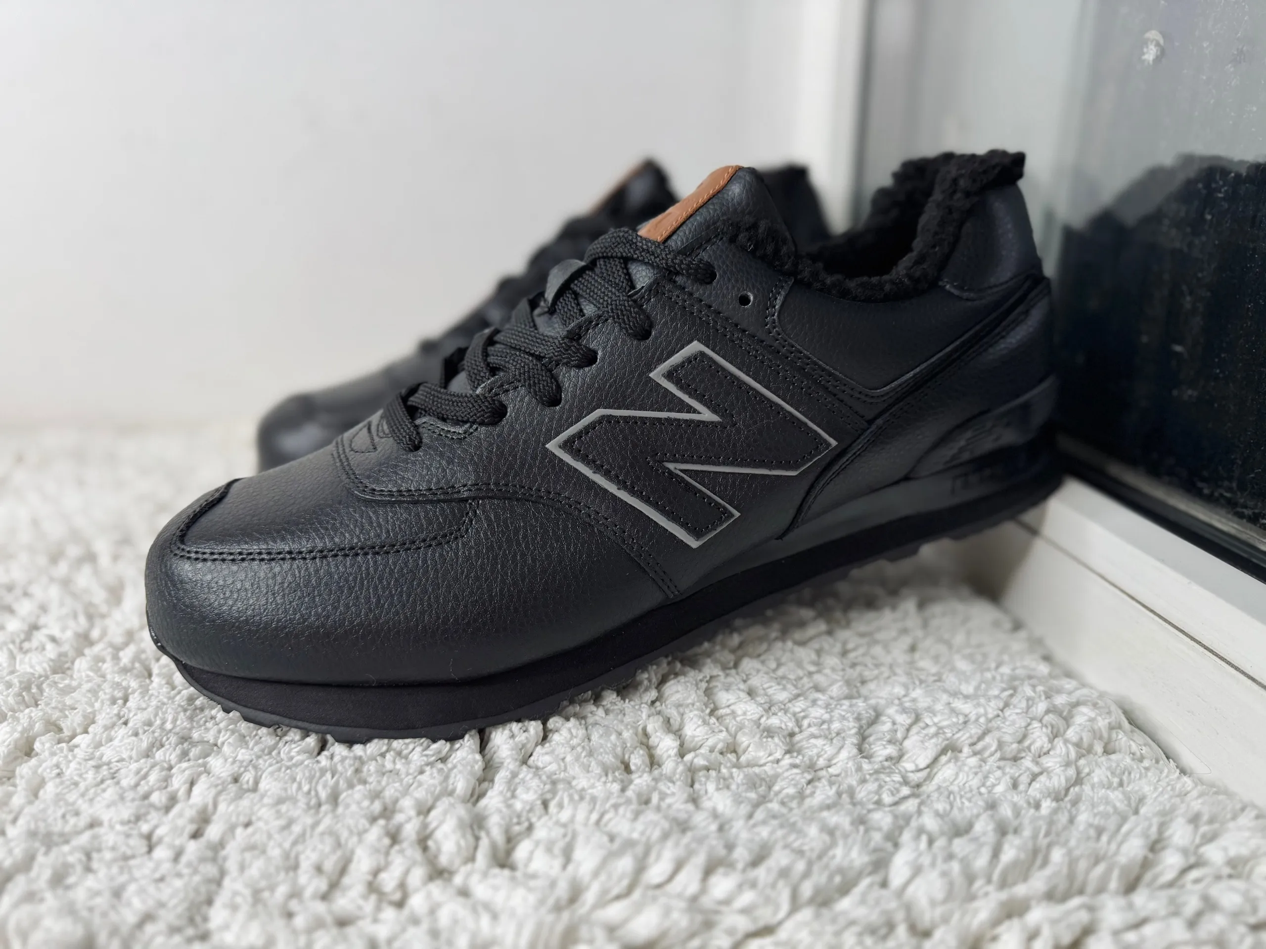 New Balance 574 Великан Уголь зимние черные