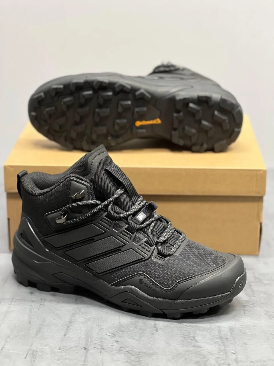 Adidas Terrex Gore tex черные зимние высокие New Adidas Terrex Gore tex черные зимние высокие New