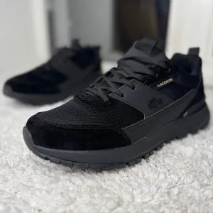 Lacoste черные