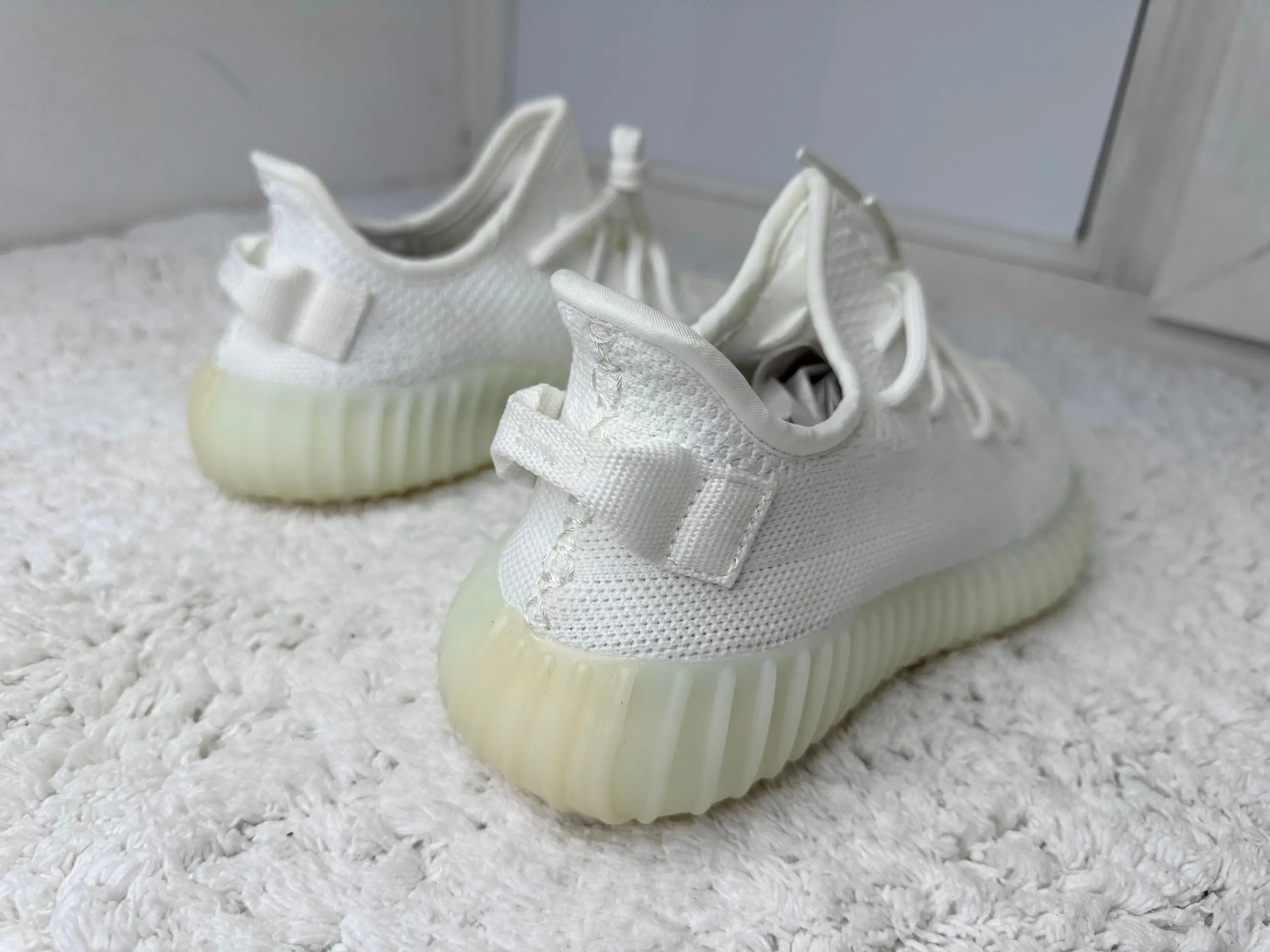 Adidas Yeezy boots белые V350 Adidas Yeezy boots белые V350