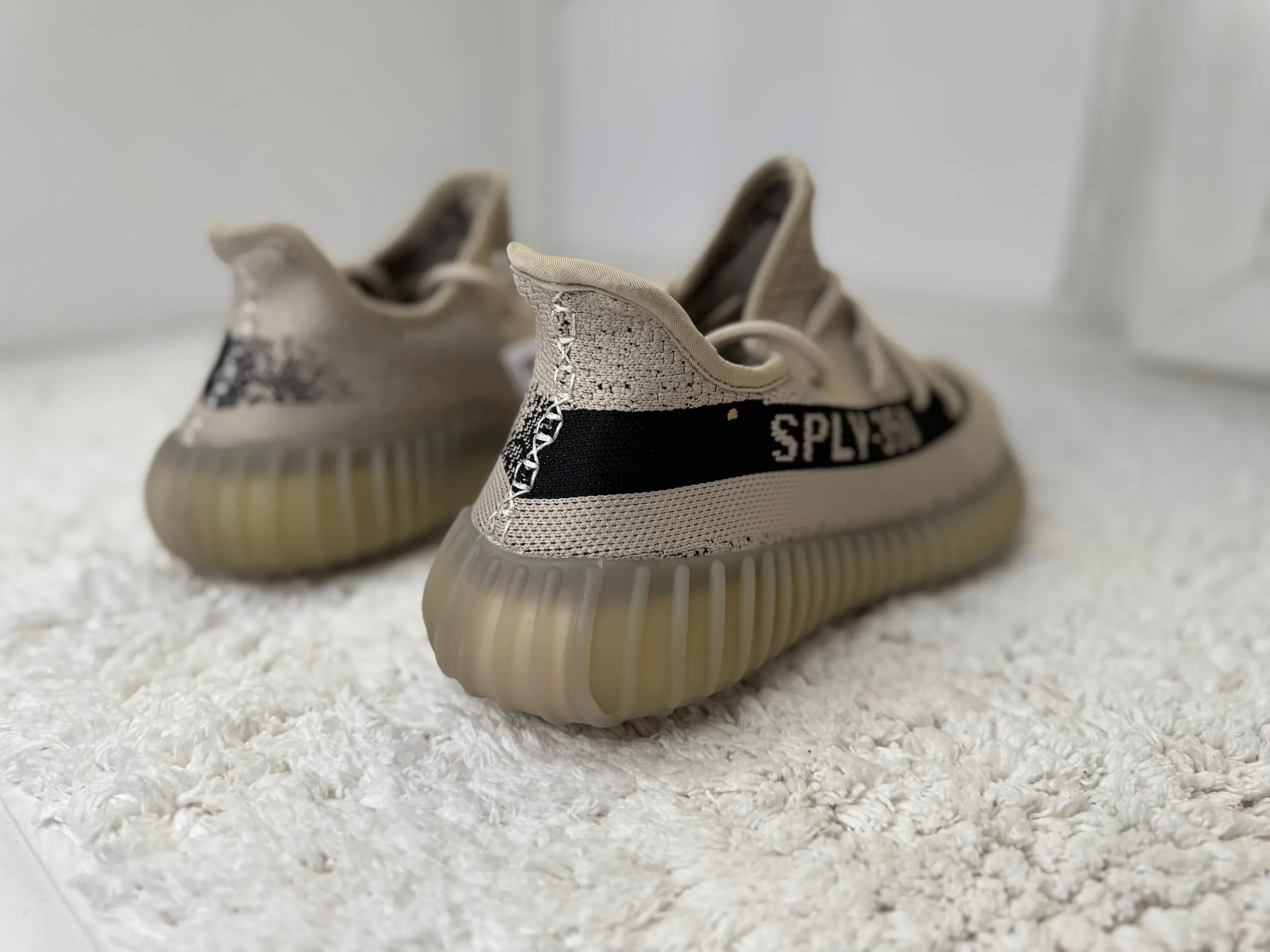 Adidas YEEZY Boost 350 V2 Sply бежевые