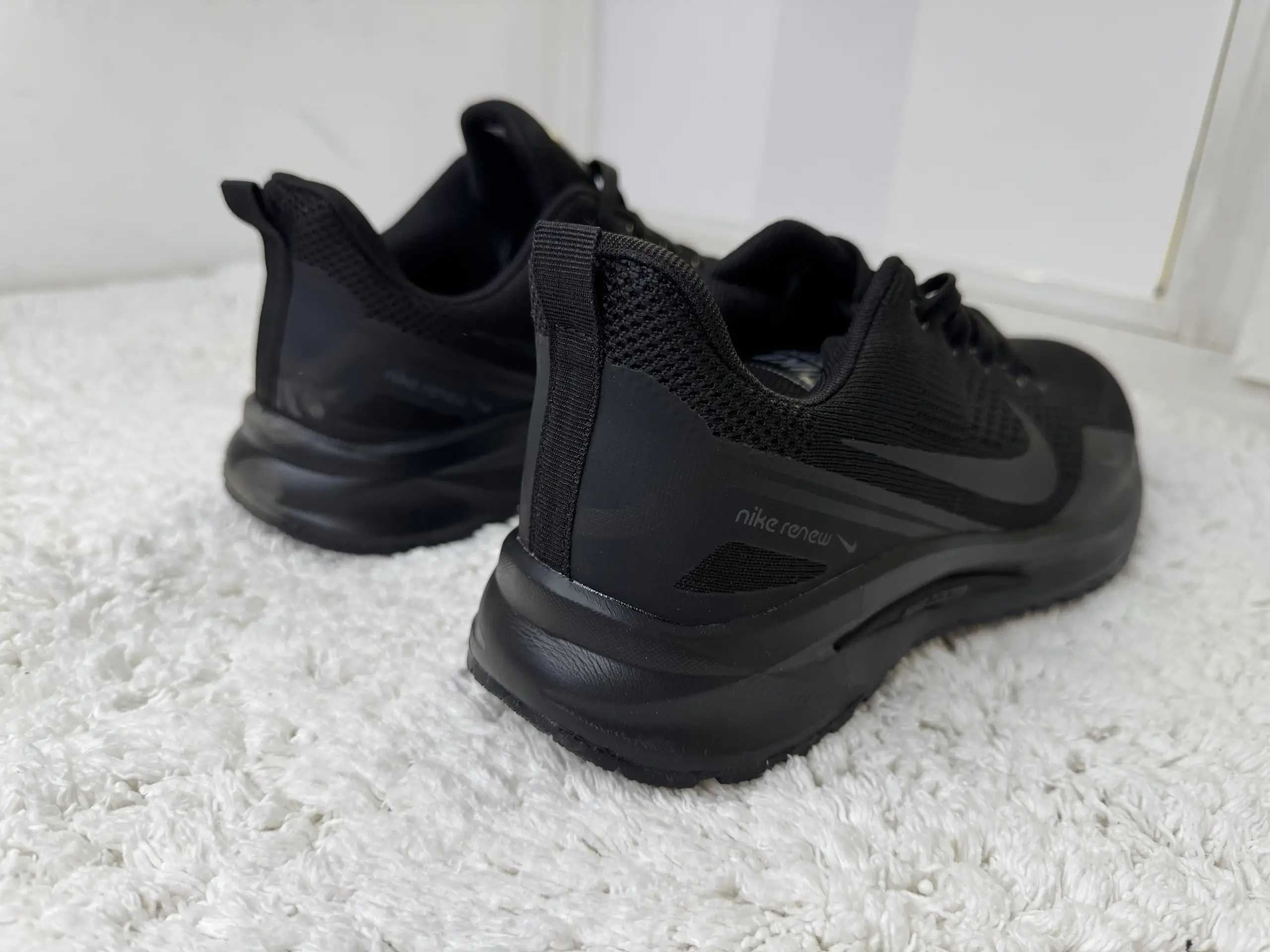 Nike Zoom Renew черные Nike Zoom Renew черные