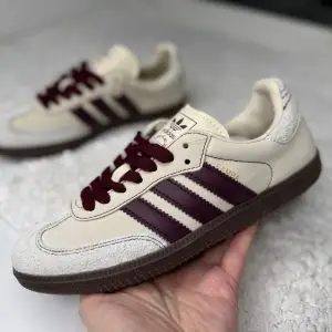 Adidas Samba бежевые с бордовым