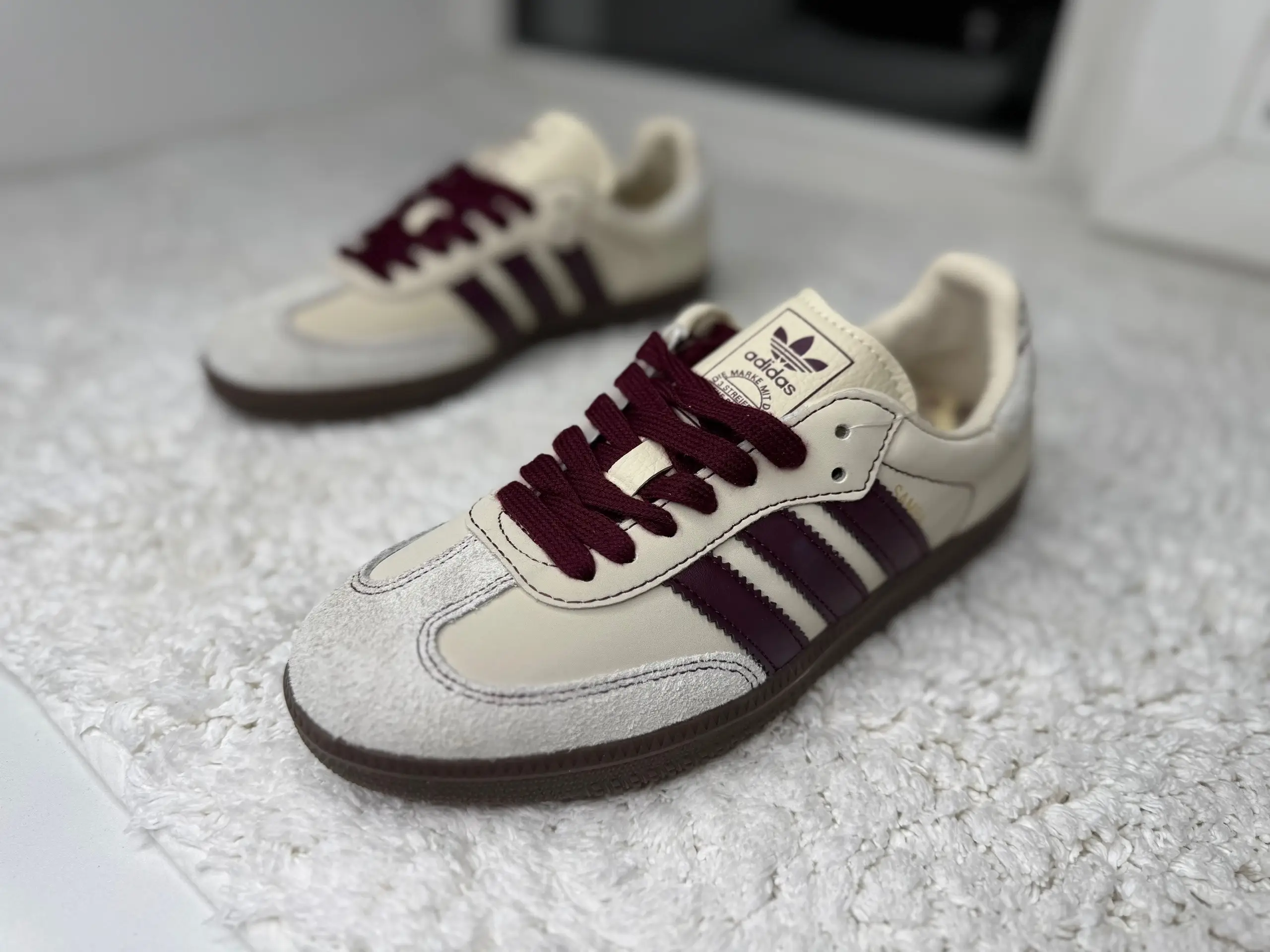 Adidas Samba бежевые с бордовым