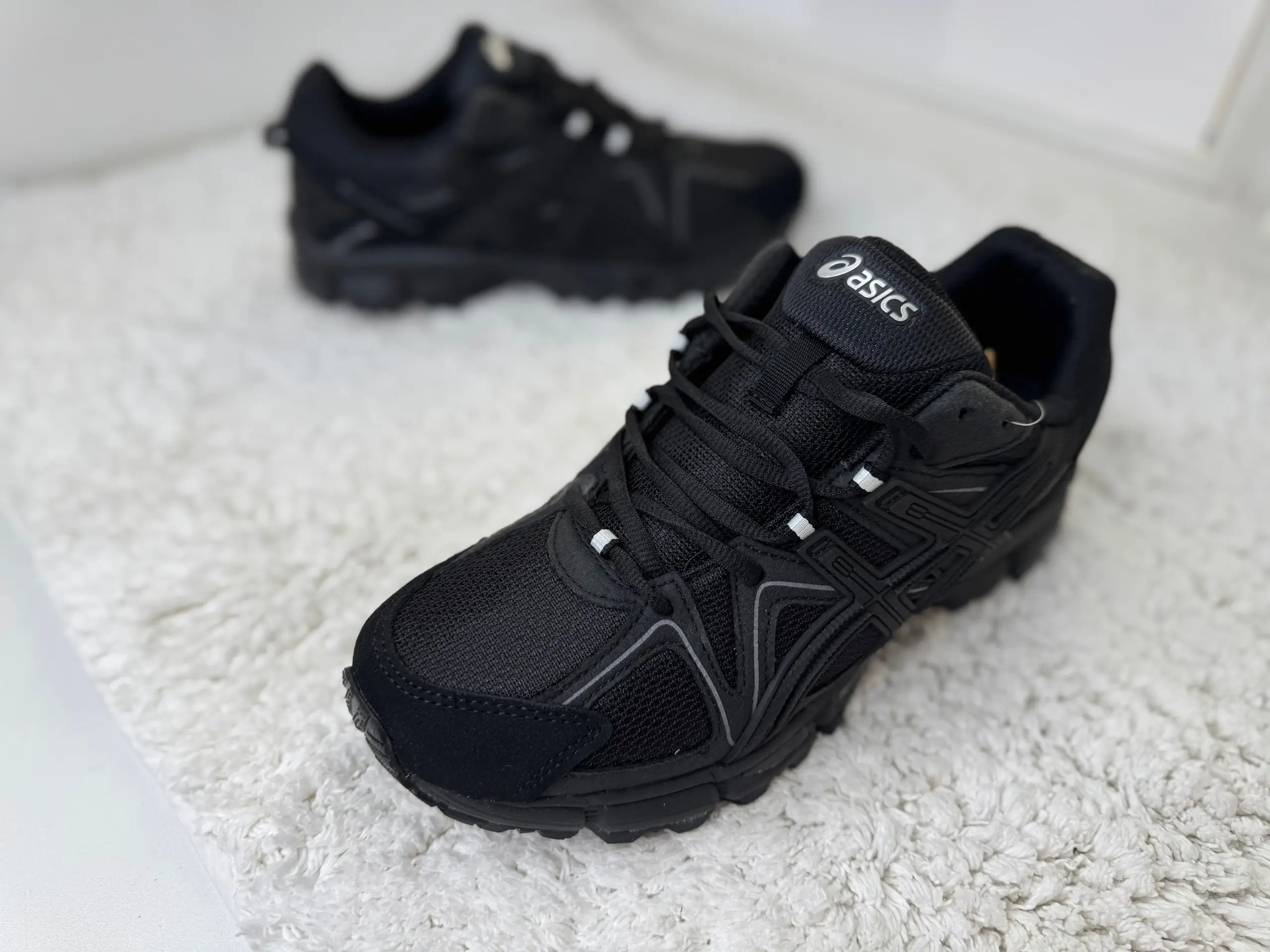 Asics Gel Kahana 8 черные