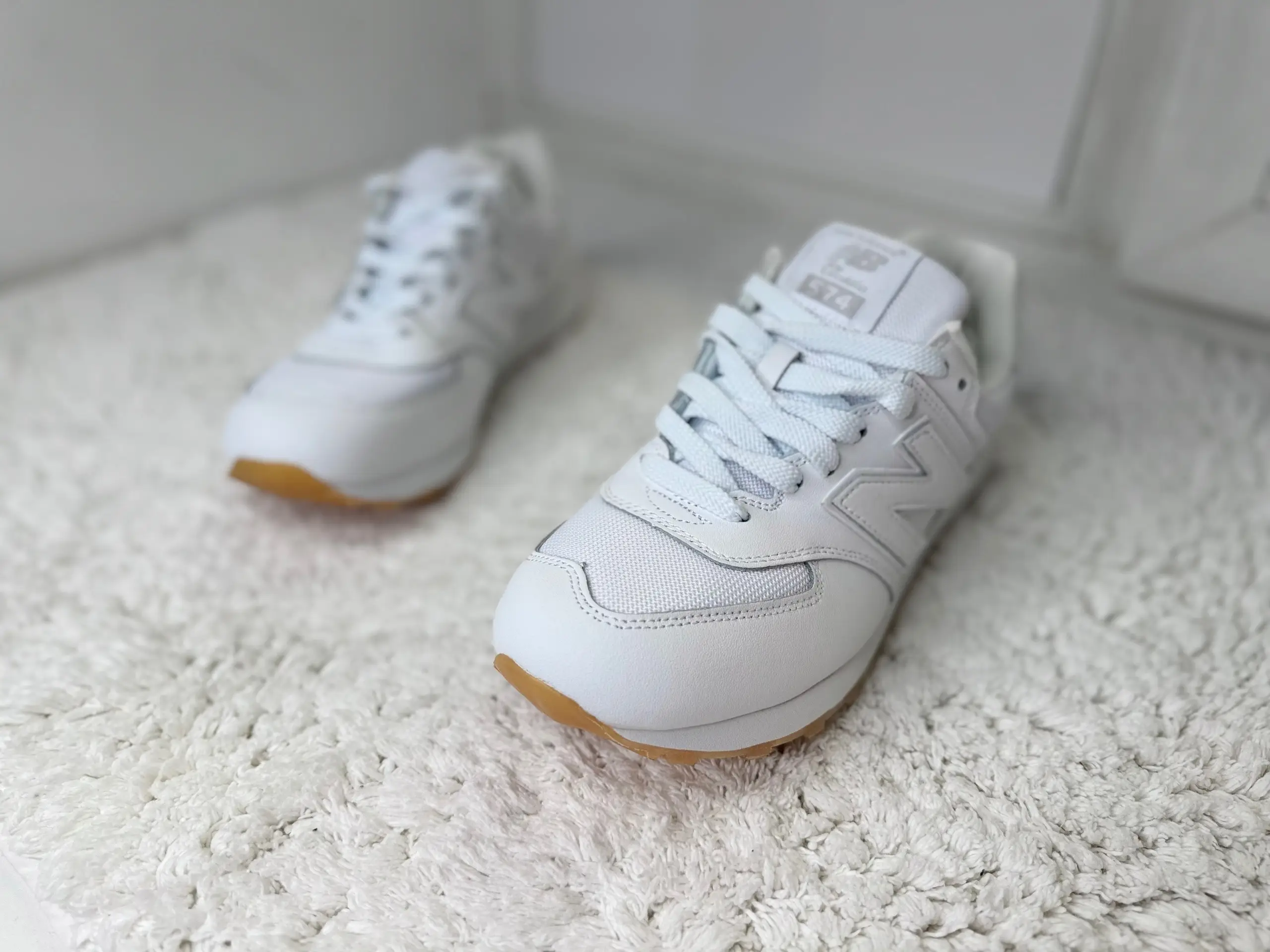 New Balance 574 белые с сеткой