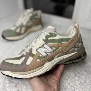 New Balance 1906 Utility бежевые с зеленым